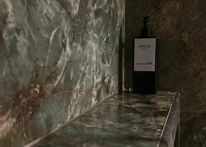 Gregory Lem Collection Rom